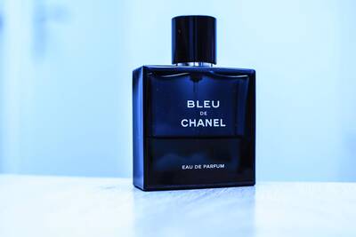 Chanel Bleu